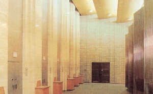 横浜市戸塚斎場エントランス