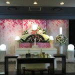 横浜市戸塚斎場・生花祭壇・花暦（涼風）モデル施工事例写真