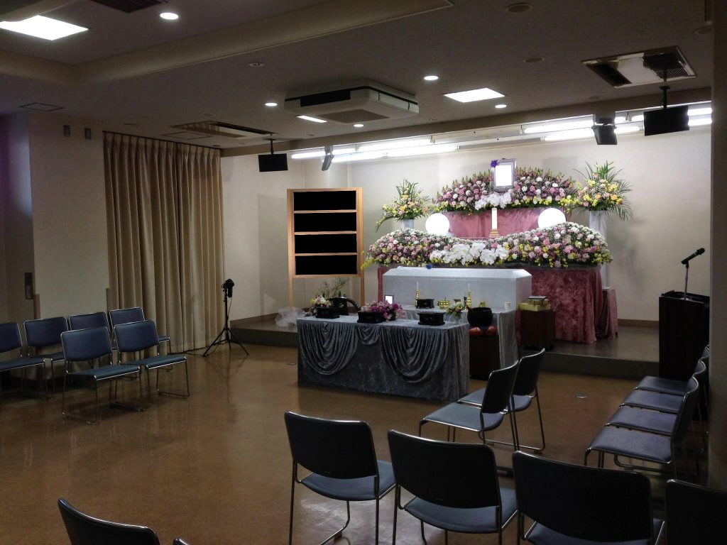 一休庵久保山式場・式場内